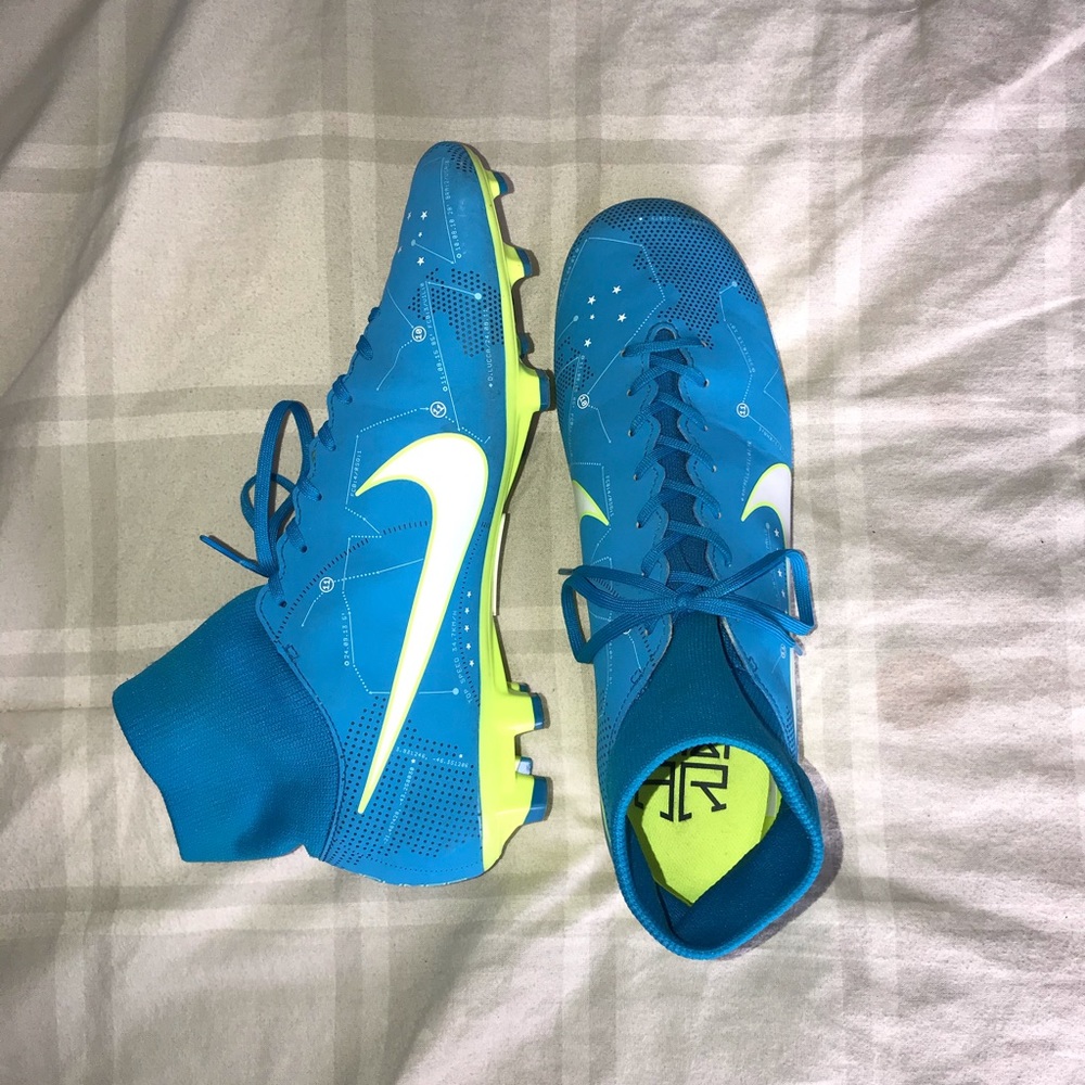 Nike Mercurial Victory Soccer Cleats SOLD